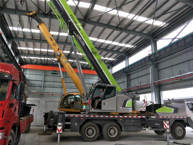 邕宁区高空车出租需要注意哪些安全事项？