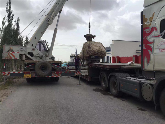 邕宁区狭窄场地（如小区、车间）适合用哪种吊车？