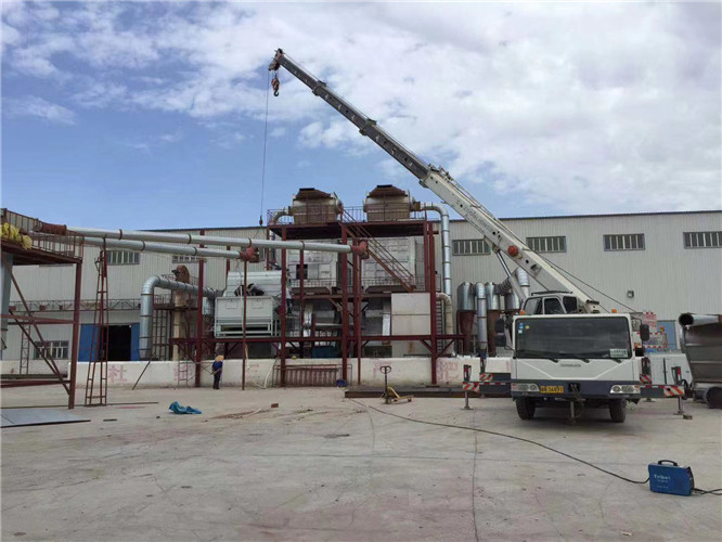 邕宁区“手脚齐动”—— 吊车的 “协同作业” 技术